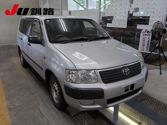 2014 Toyota Succeed 4WD UL auction photo 8