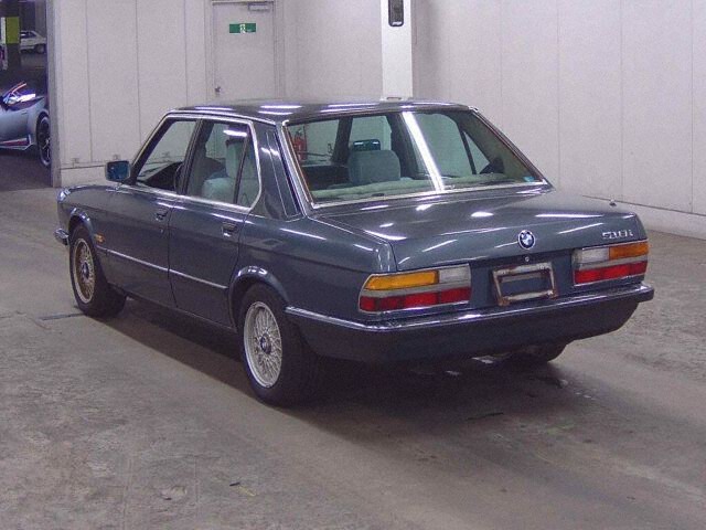1985 BMW 5 Series 518I auction photo 2