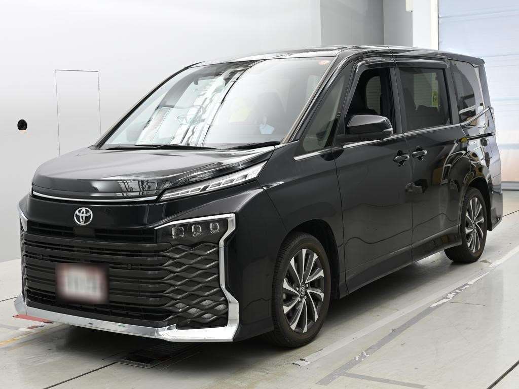 2023 Toyota Voxy S-Z Japan auction vehicle