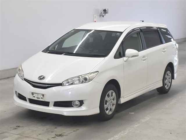2013 Toyota Wish 1.8X auction photo 4