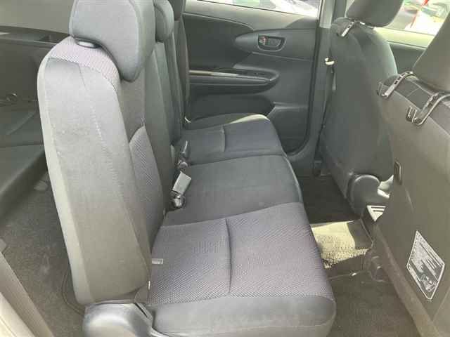 2013 Toyota Wish 1.8X auction photo 7