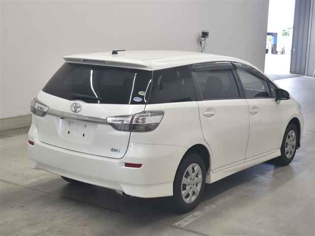 2013 Toyota Wish 1.8X auction photo 5