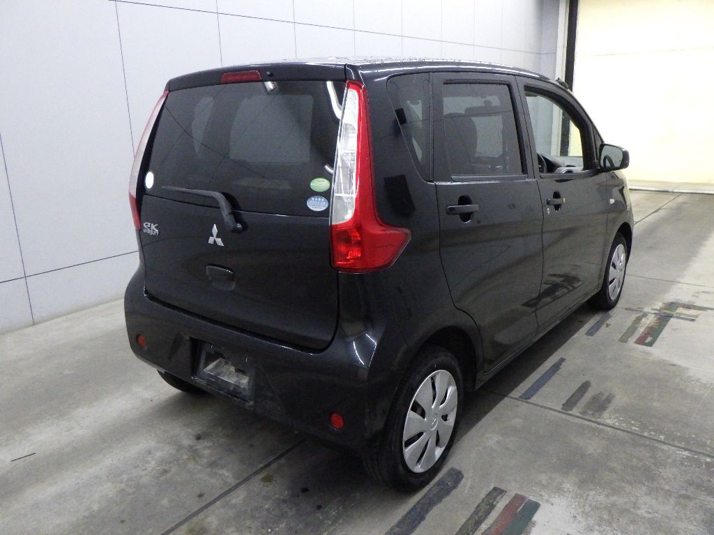 2013 Mitsubishi eK Wagon M auction photo 2