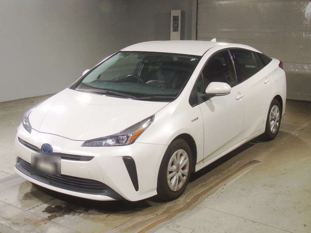 2019 Toyota Prius S selected Japan auction vehicle
