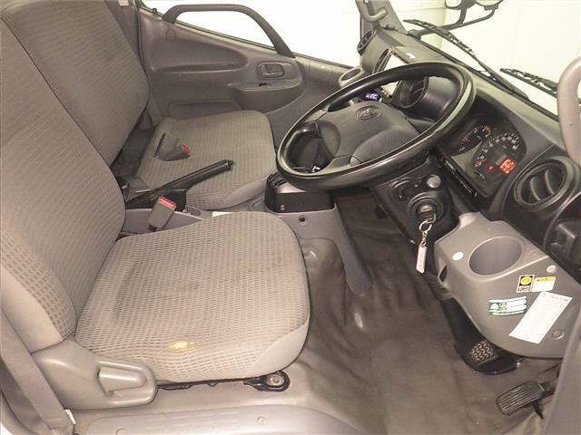 2019 Toyota Dyna 2-ton Full Just Low D-TB PC auction photo 5