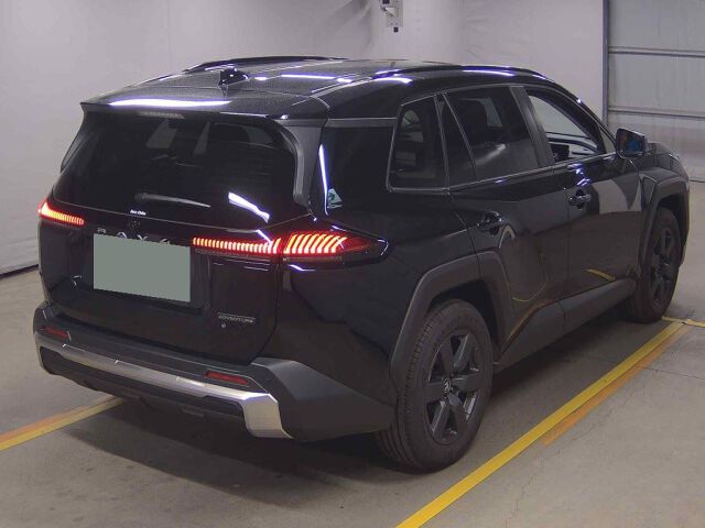 2026 Toyota RAV4 アドベンチャー 4WD auction photo 5
