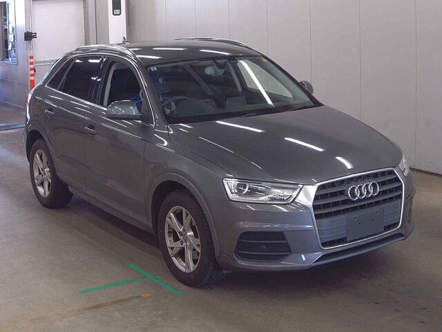 2015 Audi Q3 1.4TFSIスポーツ Japan auction vehicle