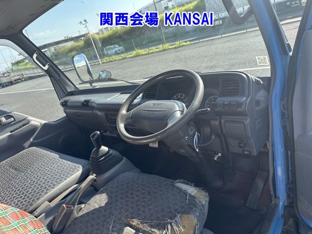 2005 Isuzu Elf ヒラ PG auction photo 4