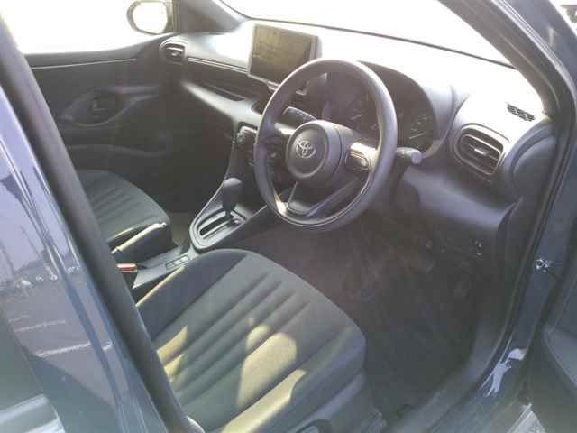 2025 Toyota Yaris X auction photo 3