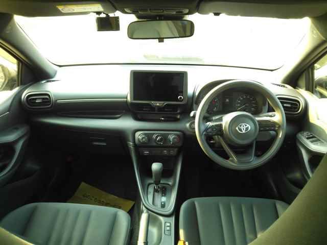 2025 Toyota Yaris X auction photo 8