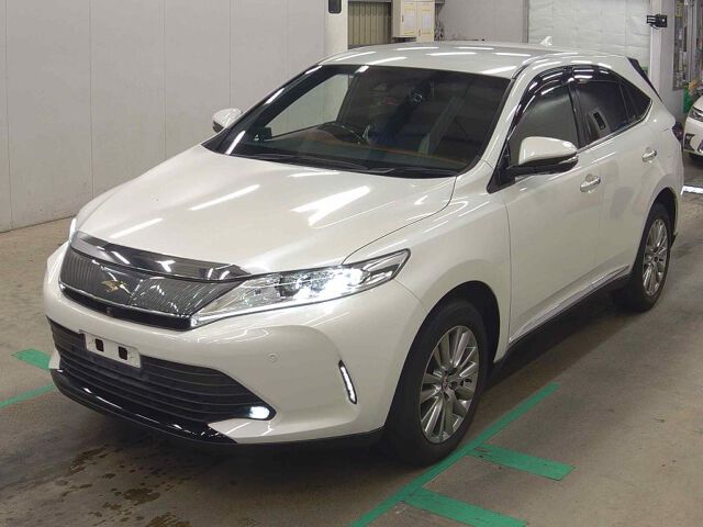 2019 Toyota Harrier progress auction photo 4