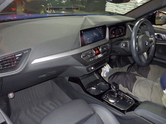 2019 BMW 1 Series 118i M Sport auction photo 3
