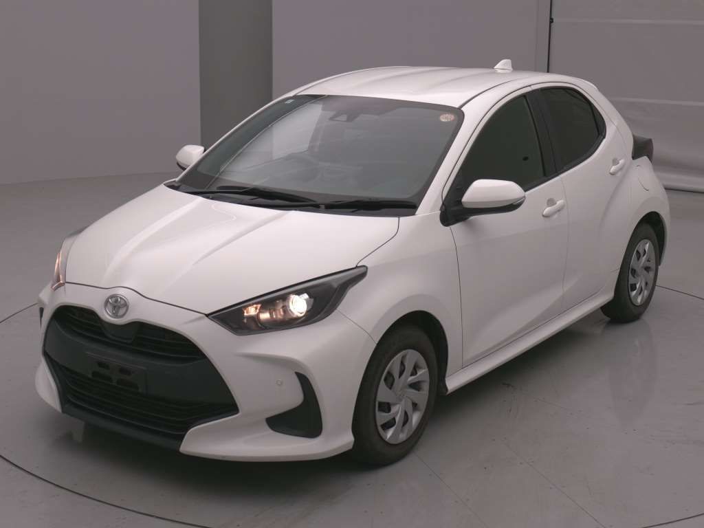 Japan Auction Vehicles 4 2021 Toyota Yaris X auction photo