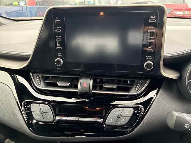 2023 Toyota C-HR G-T Mode Nero Safety Plus auction photo 6