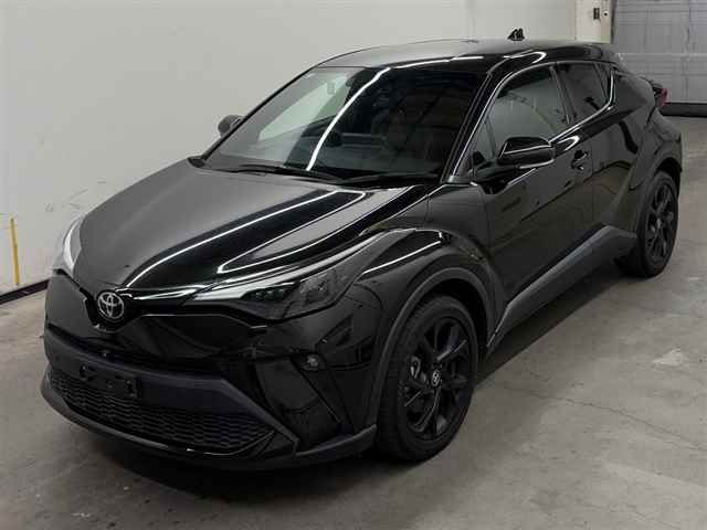2023 Toyota C-HR G-T Mode Nero Safety Plus auction photo 4