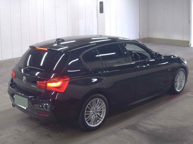 2018 BMW 1 Series 118D Mスポーツ auction photo 5