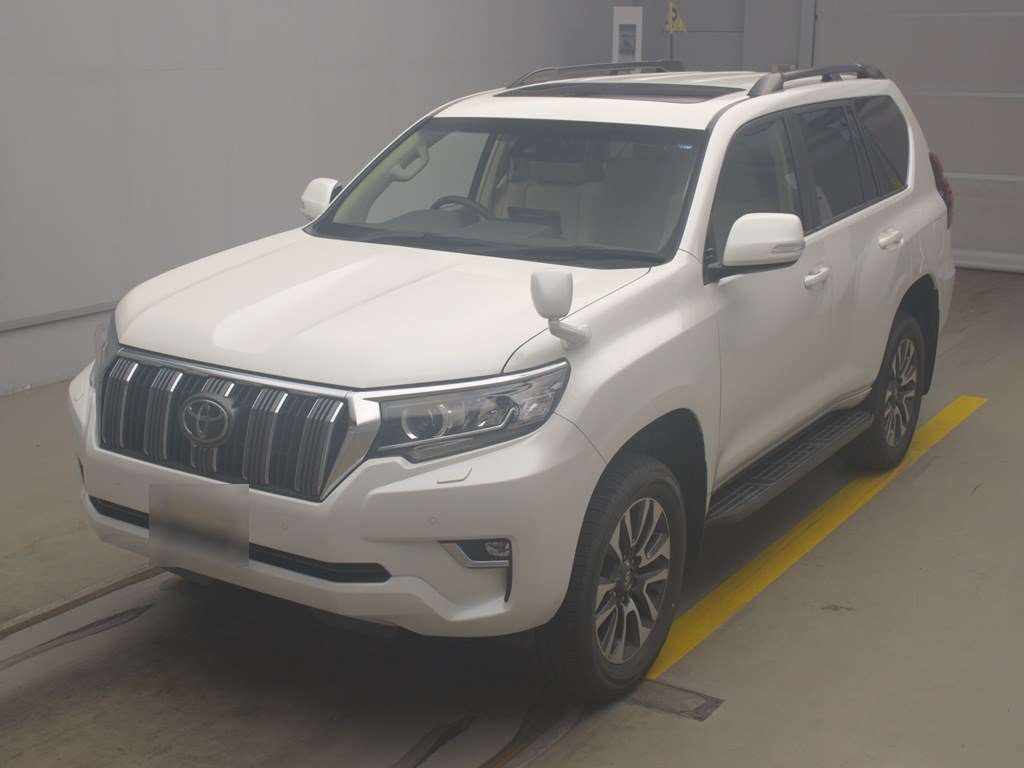 Japan Auction Vehicles 4 2021 Toyota Land Cruiser Prado TX Lパッケージ 4WD auction photo