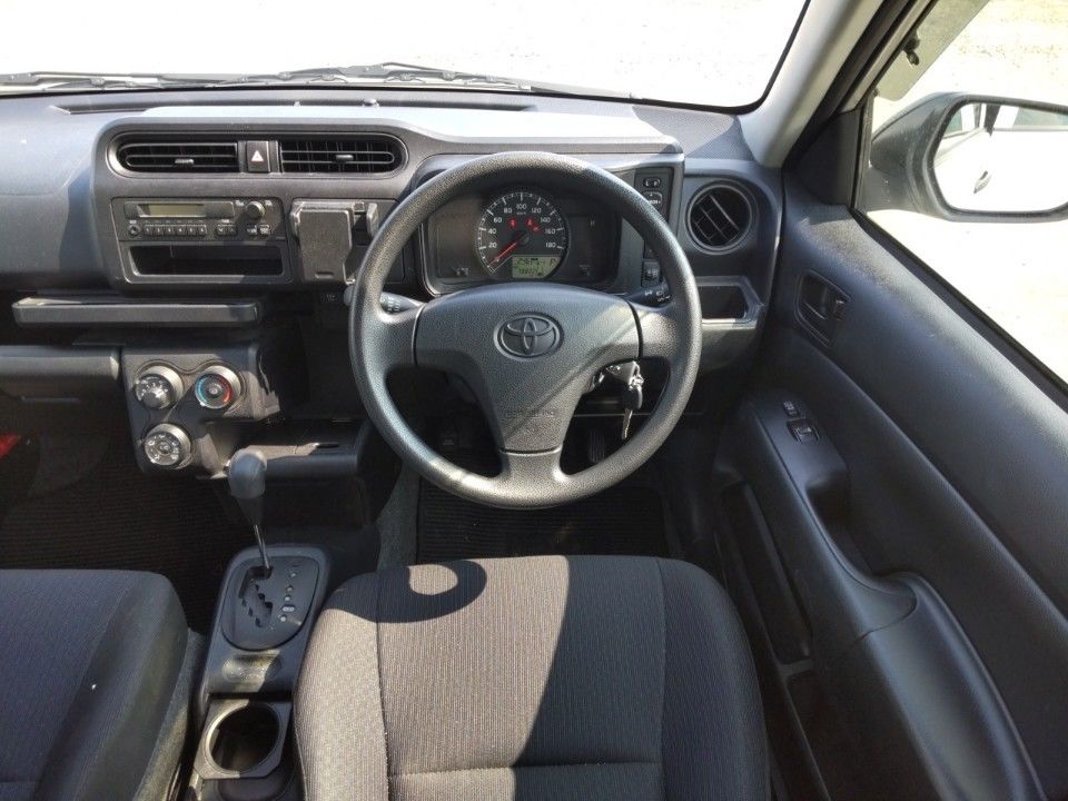 2021 Toyota Probox auction photo 3