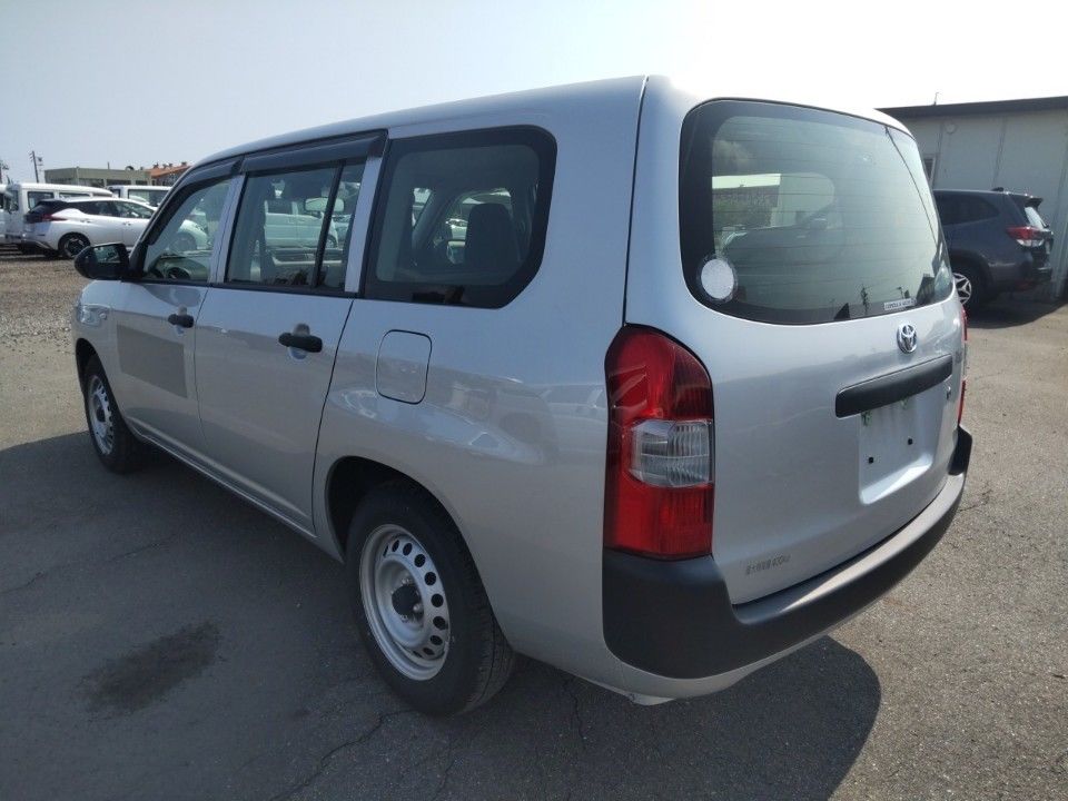 2021 Toyota Probox auction photo 6