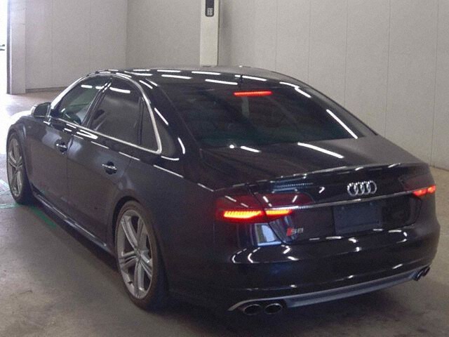 2014 Audi S8 ベースグレード 4WD auction photo 2