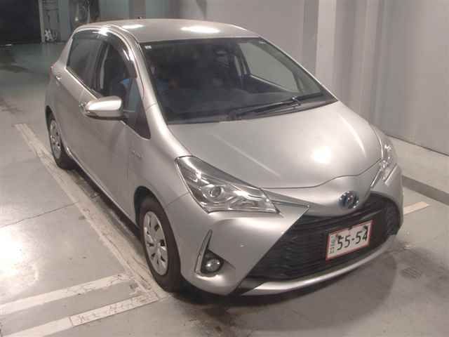 Japan Auction Vehicles 12 2019 Toyota Vitz Hybrid F Safety Edition auction photo