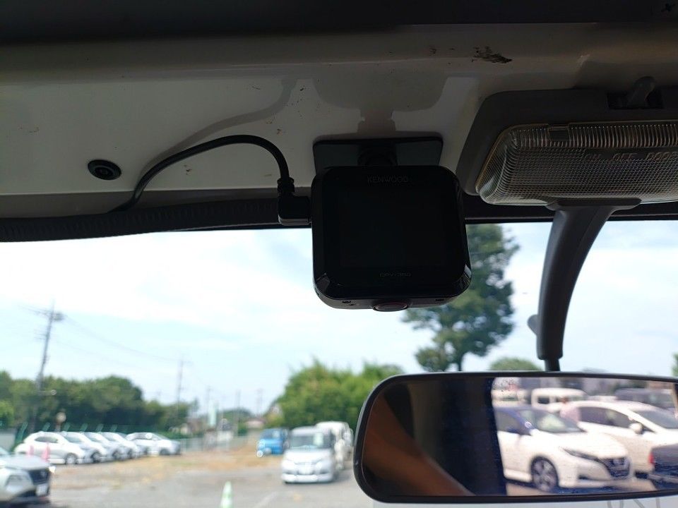 2019 Isuzu Elf auction photo 17
