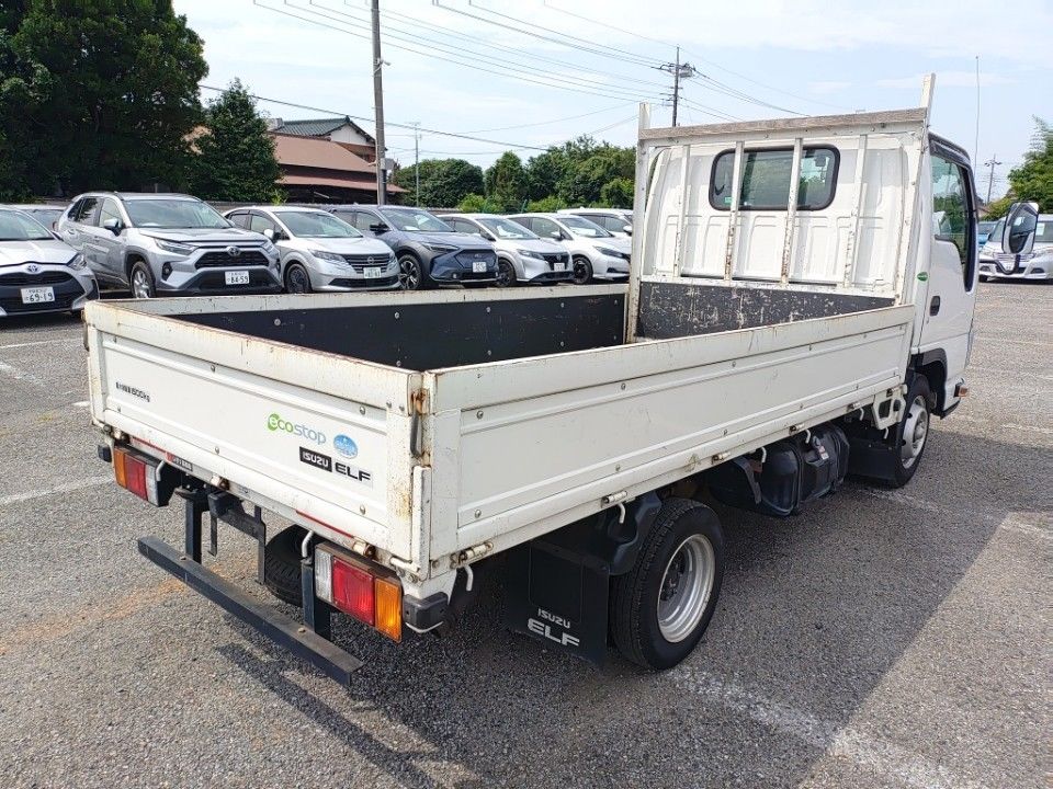 2019 Isuzu Elf auction photo 2