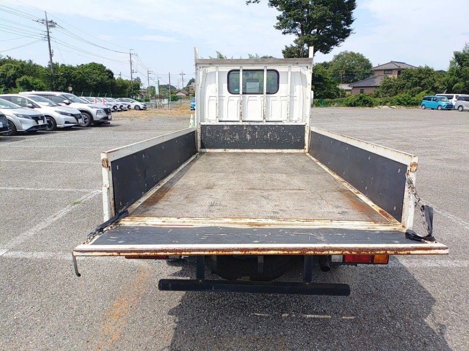 2019 Isuzu Elf auction photo 8
