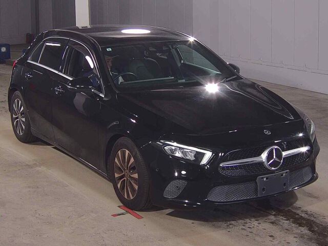 Japan Auction Vehicles 8 2021 Mercedes-Benz A-Class A180 Style auction photo