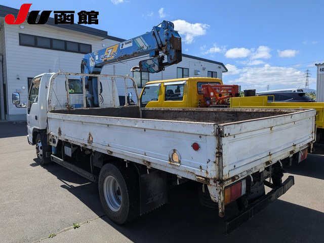 2004 Isuzu Elf auction photo 2