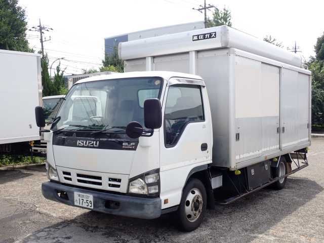 Japan Auction Vehicles 11 2006 Isuzu Elf 3.0t ボトルカー auction photo