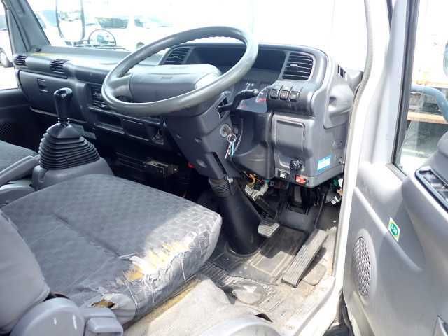 2006 Isuzu Elf 3.0t ボトルカー auction photo 7
