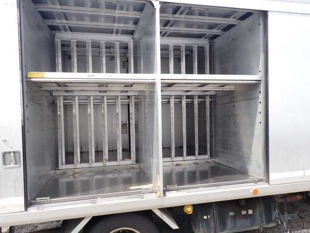 2006 Isuzu Elf 3.0t ボトルカー auction photo 5