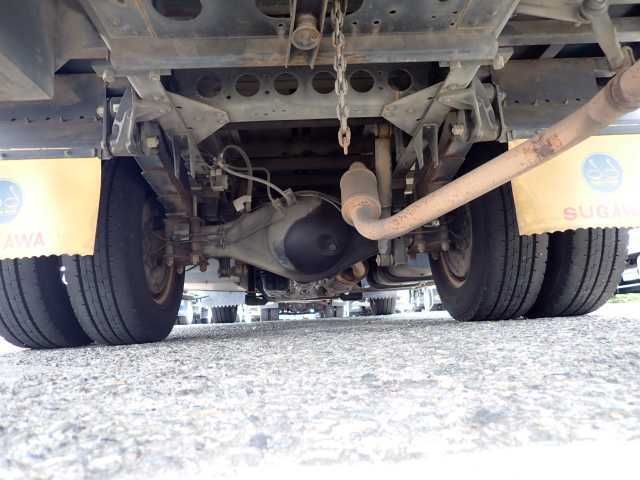 2006 Isuzu Elf 3.0t ボトルカー auction photo 3