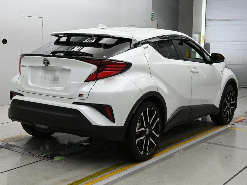 2023 Toyota C-HR S-T GRスポーツ auction photo 2