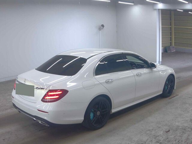 2017 Mercedes-Benz E-Class E200 Avant G Sport auction photo 5