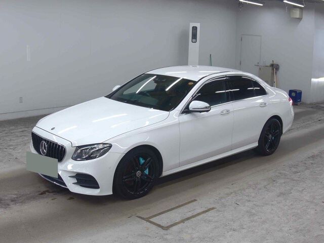 2017 Mercedes-Benz E-Class E200 Avant G Sport auction photo 4