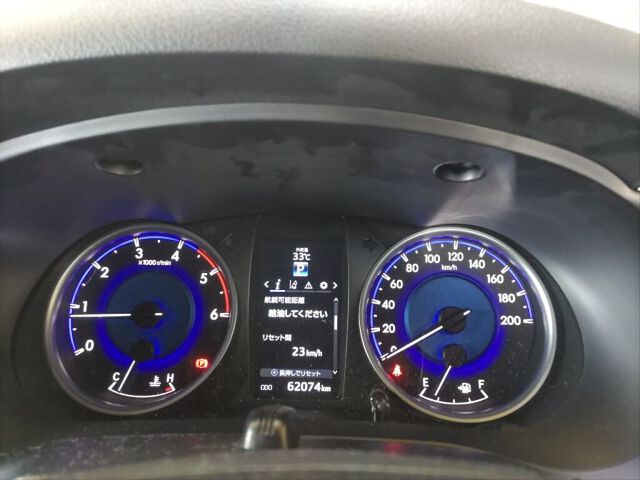 2018 Toyota Hilux Z 4WD auction photo 6