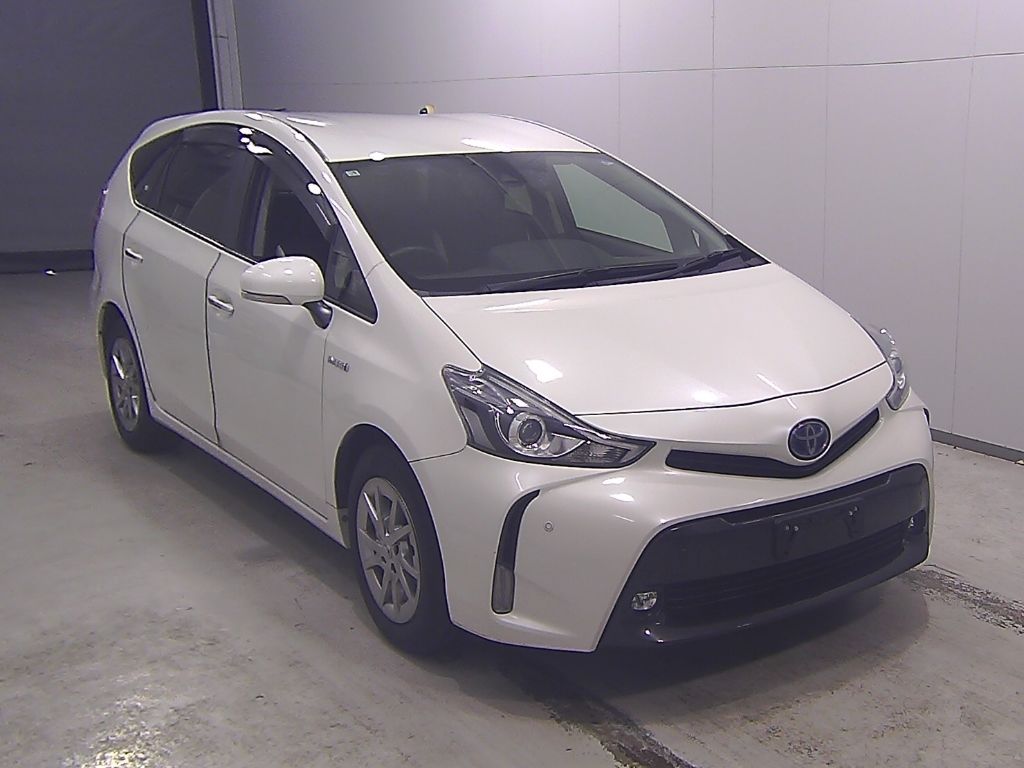 Japan Auction Vehicles 14 2019 Toyota Prius Alpha SチューンブラックII auction photo