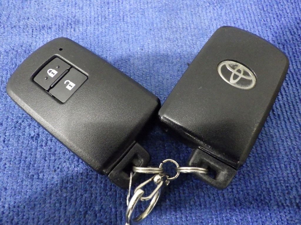 2019 Toyota Prius Alpha SチューンブラックII auction photo 12