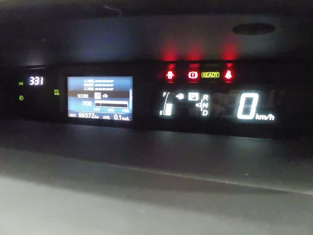 2019 Toyota Prius Alpha SチューンブラックII auction photo 10