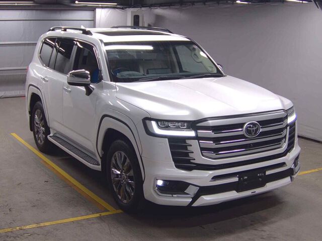 2023 Toyota Land Cruiser ZX 4WD Japan auction vehicle