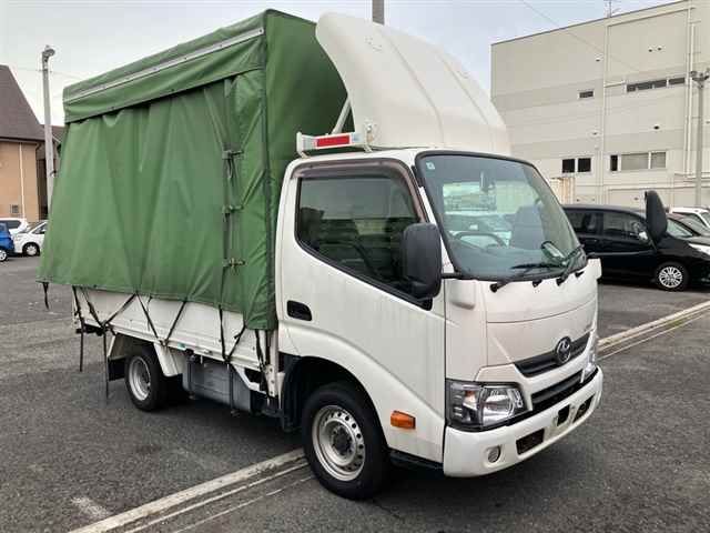 Japan Auction Vehicles 11 2017 Toyota Dyna ホロツキ auction photo