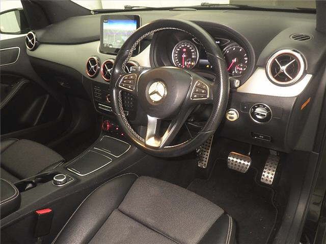 2017 Mercedes-Benz B180 auction photo 3
