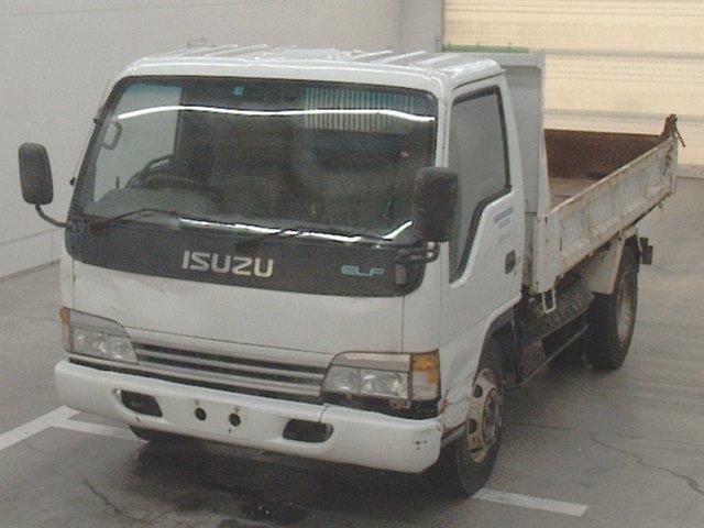 Japan Auction Vehicles 10 2001 Isuzu Elf dump auction photo