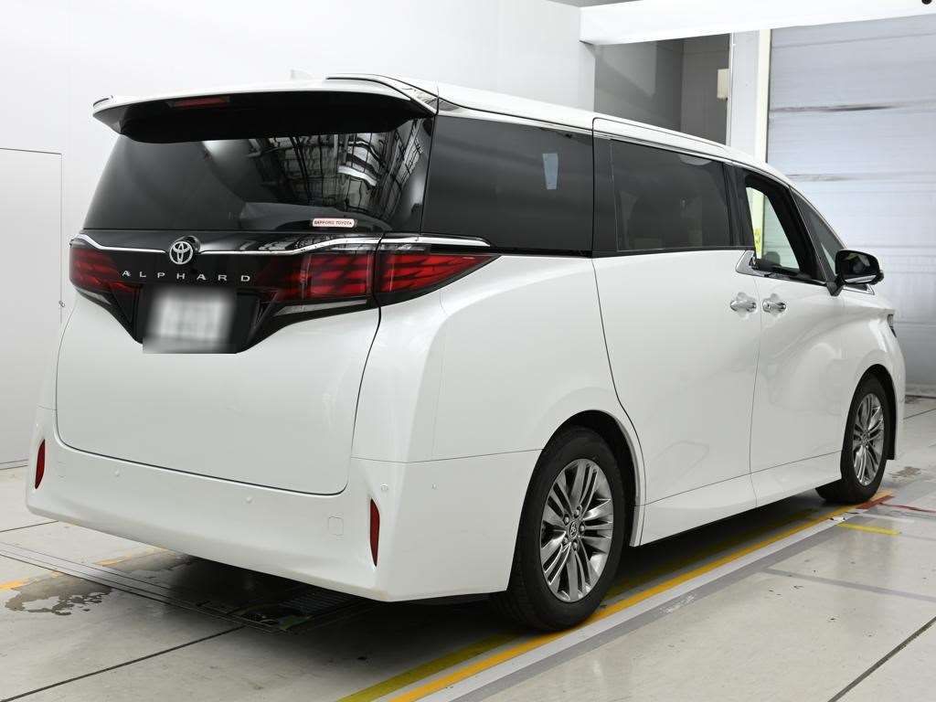 2025 Toyota Alphard Z 4WD auction photo 2