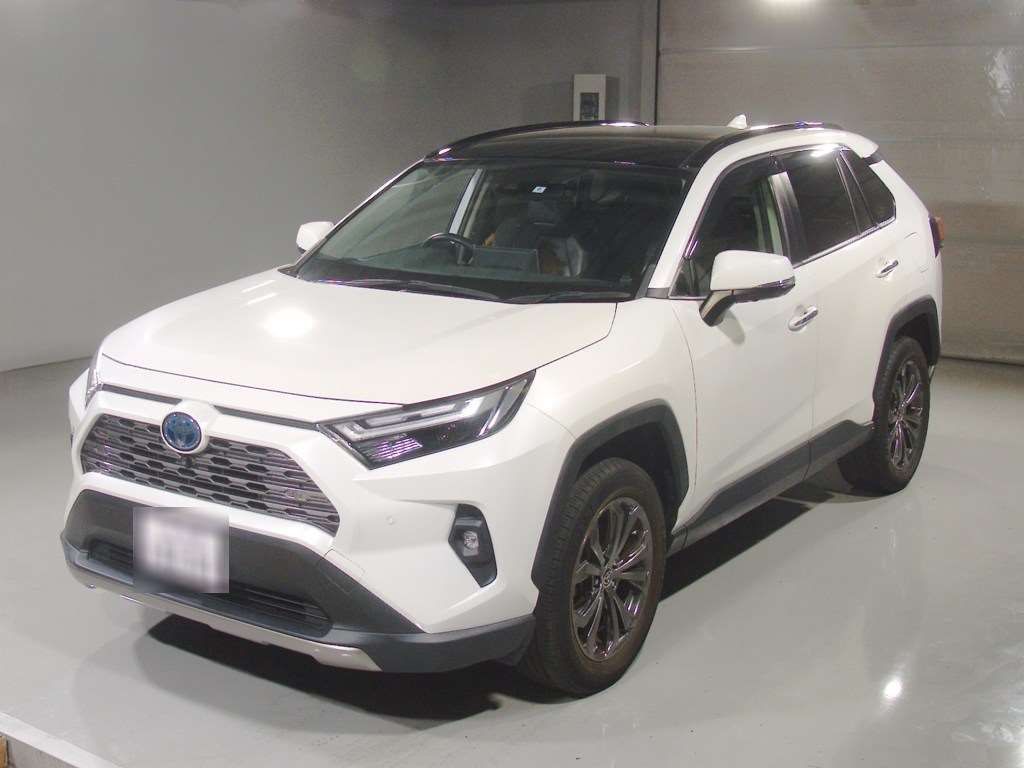 Japan Auction Vehicles 4 2022 Toyota RAV4 Hybrid G 4WD auction photo