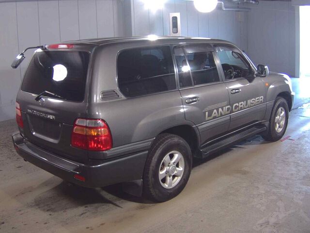 2001 Toyota Land Cruiser 100 VX 4WD auction photo 5
