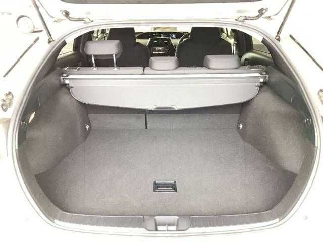 2017 Toyota Prius Sセーフティプラス auction photo 7