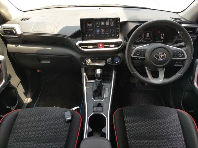 2022 Toyota Raize ハイブリッドZ auction photo 3